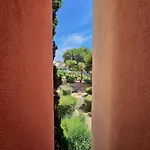 Refait En 2024 Avec Terrasse, Climatisation Et Parking, A 50m De La - Fr-1-338-588 Sete
