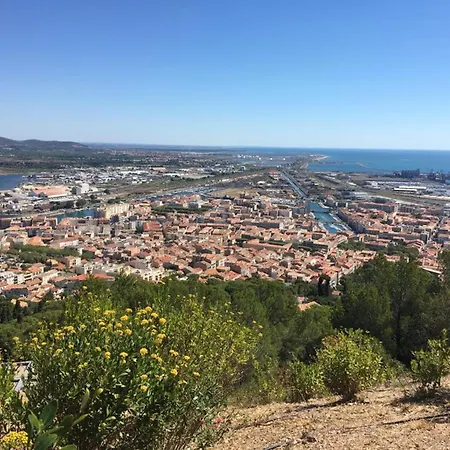 Refait En 2024 Avec Terrasse, Climatisation Et Parking, A 50m De La - Fr-1-338-588 Sete