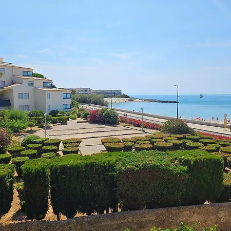 Refait En 2024 Avec Terrasse, Climatisation Et Parking, A 50m De La - Fr-1-338-588 Apartment *