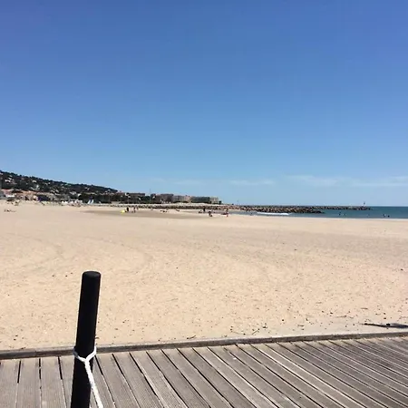 Refait En 2024 Avec Terrasse, Climatisation Et Parking, A 50m De La - Fr-1-338-588