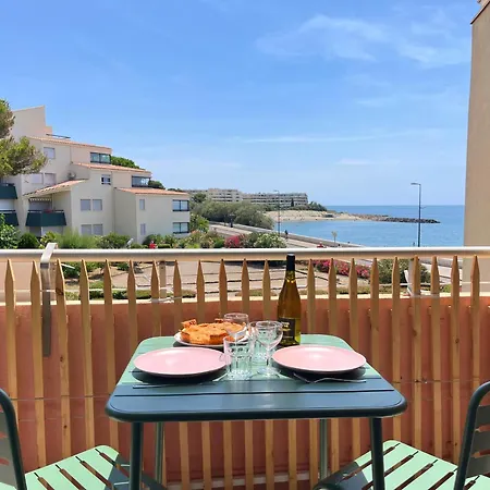 Appartement Refait En 2024 Avec Terrasse, Climatisation Et Parking, A 50m De La - Fr-1-338-588