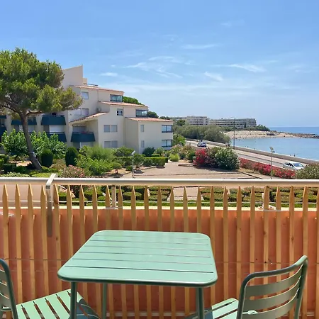 Refait En 2024 Avec Terrasse, Climatisation Et Parking, A 50m De La - Fr-1-338-588