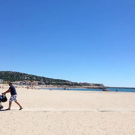 Διαμέρισμα Refait En 2024 Avec Terrasse, Climatisation Et Parking, A 50m De La - Fr-1-338-588 *