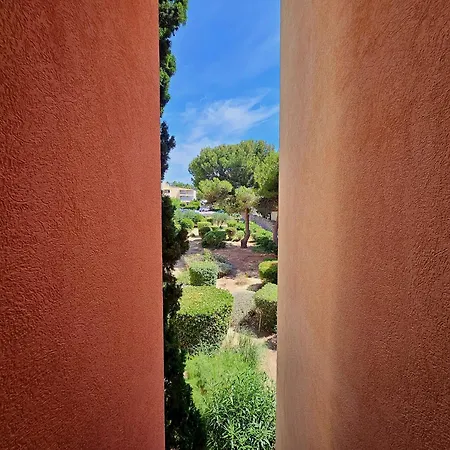 Refait En 2024 Avec Terrasse, Climatisation Et Parking, A 50m De La - Fr-1-338-588 Σετ